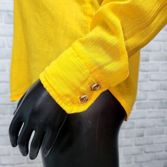 Vintage 70s Campus Casuals of Calif S Yellow Sheer Gauze Knit L/S Button Up Top - Picture 5 of 7
